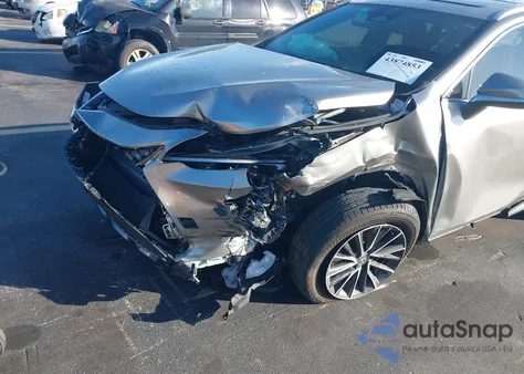 2025 Lexus Nx 250 Premium z USA, uszkodzony, nr VIN 2T2GDCAZXSC019452